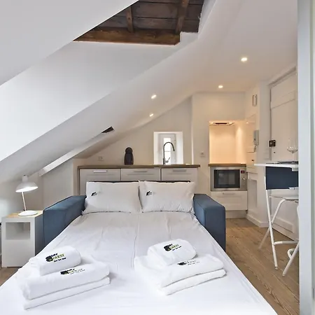 Bmyguest - Bairro Alto Smart Daire Lisboa