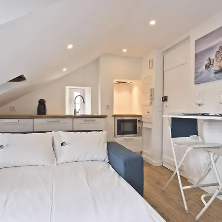 Bmyguest - Bairro Alto Smart Daire Lisboa